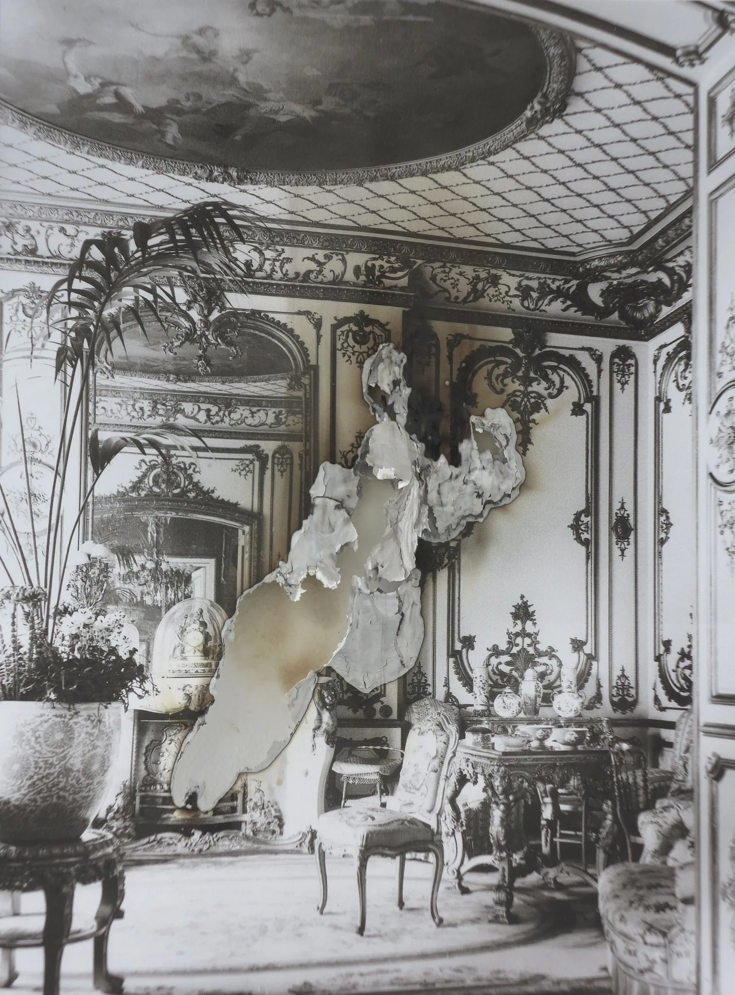 Catherine Bertola, Sad Bones (Unknown Interior #2), 2013
