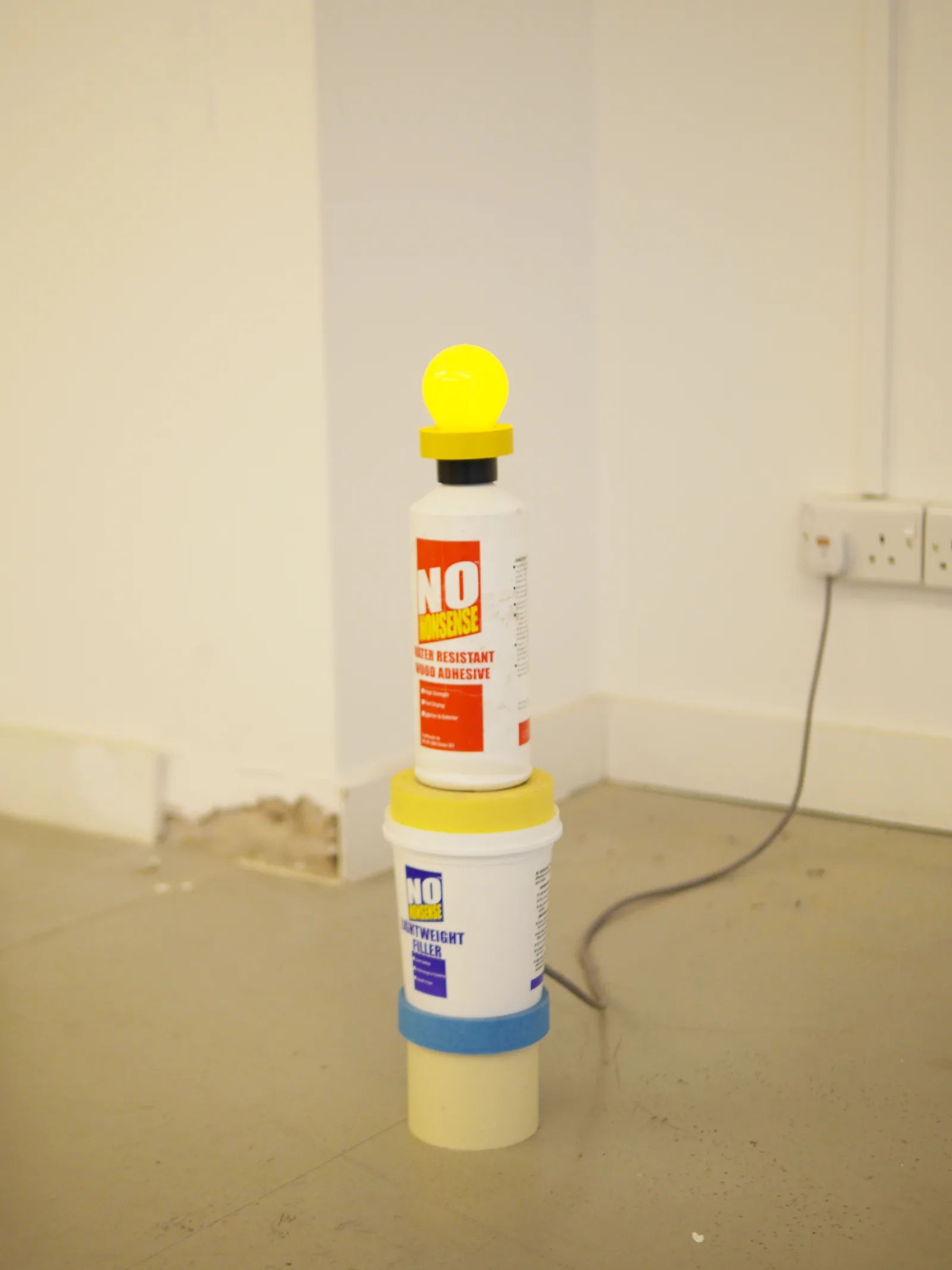 Noel Clueit, Work / lamp, 2014