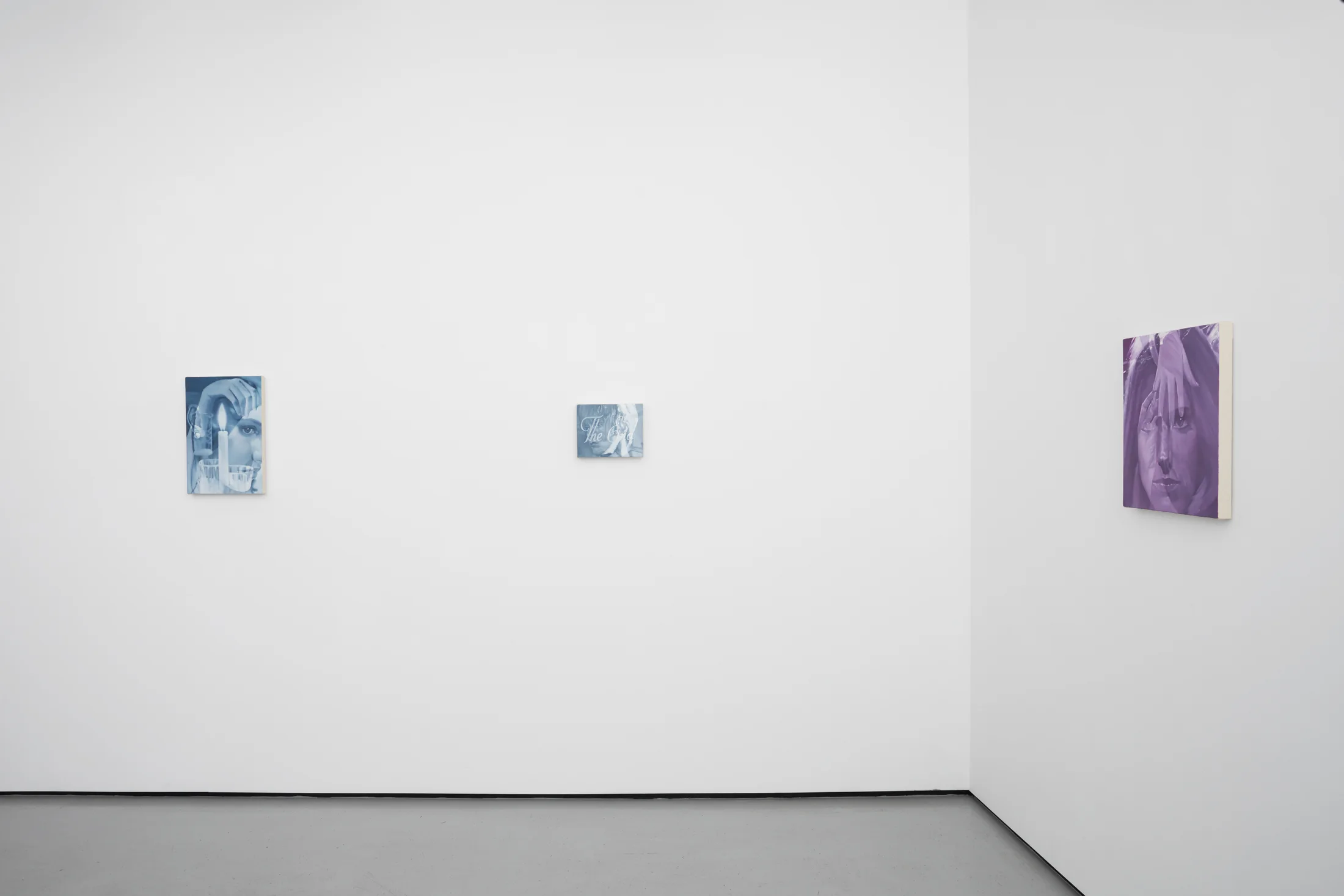 installation views of Julia Maiuri's exhibition at Workplace in London