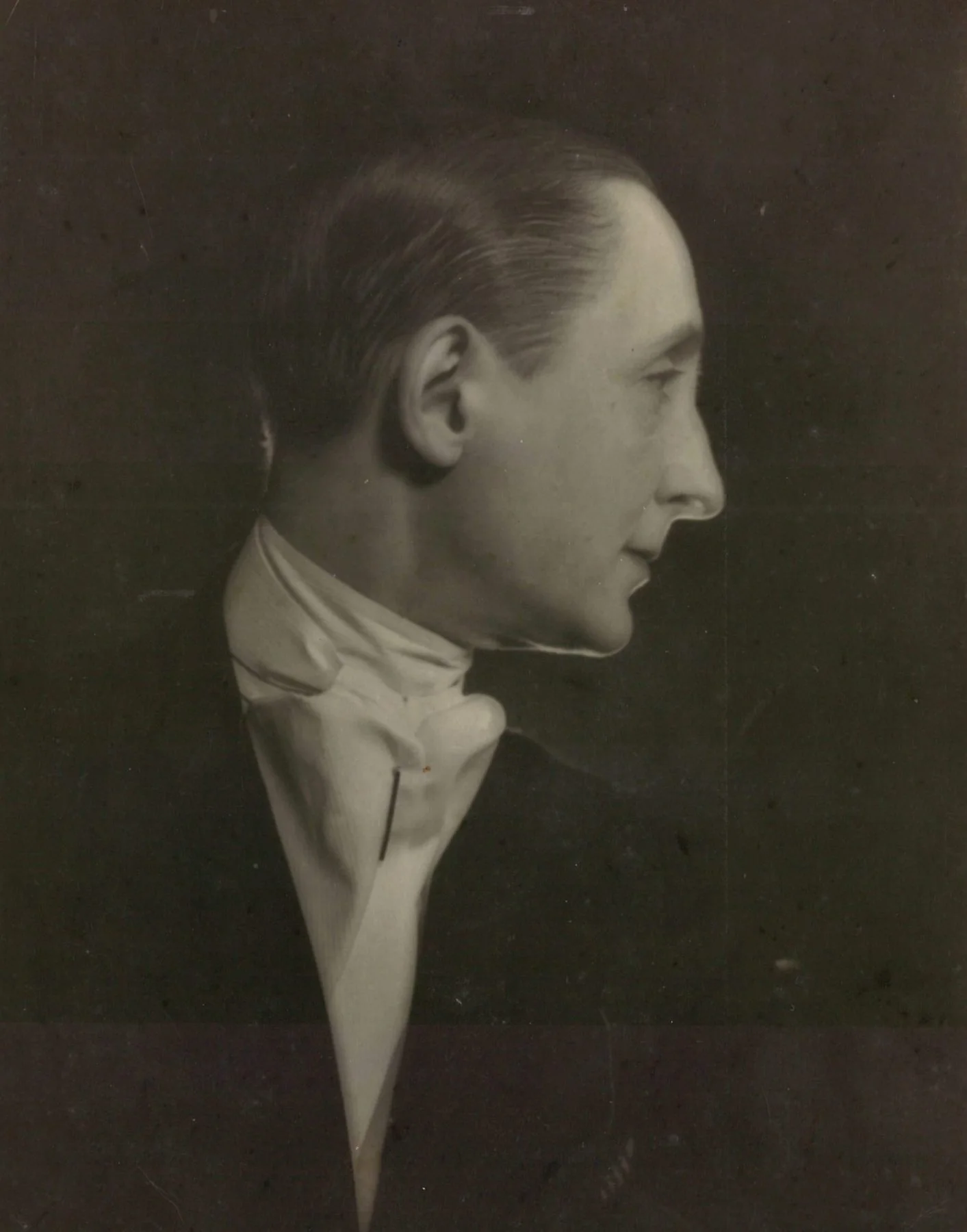 A portrait of Marlow Moss